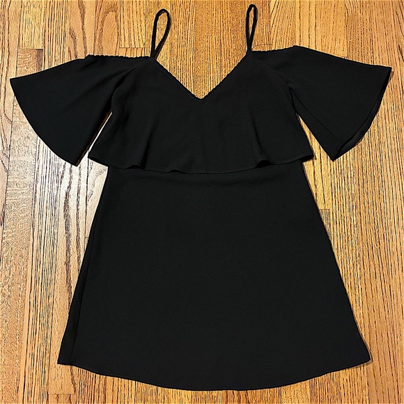 Zara Dresses & Skirts - Zara Black Sleeveless Mini Sundress